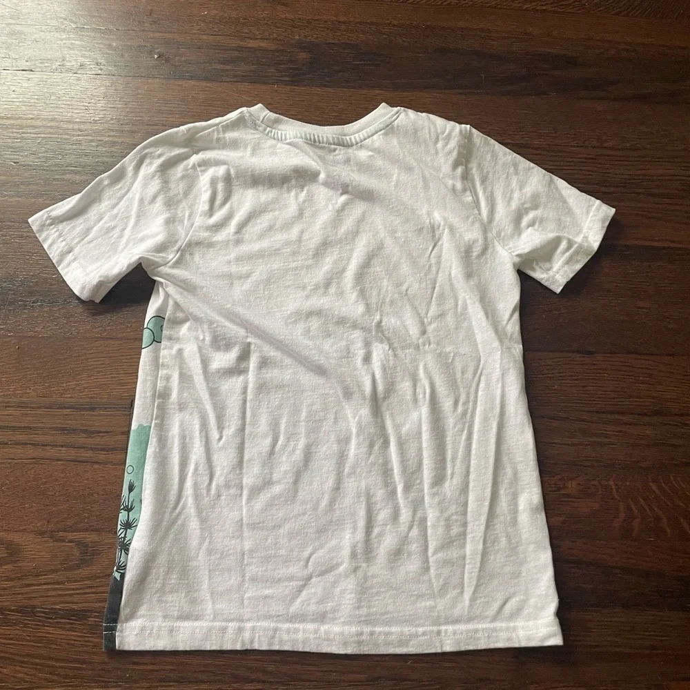 Highland originals shark shirt